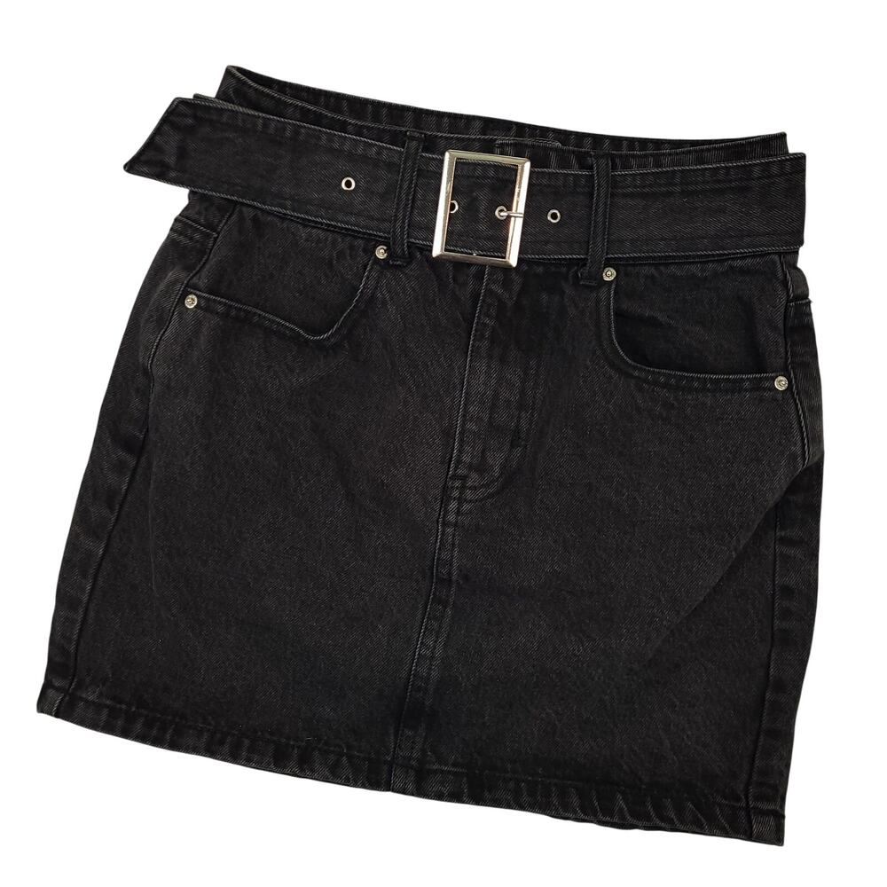 Forever 21 Womens Black Acid Wash Denim Belted Mini Skirt Sz Small Y2K Style